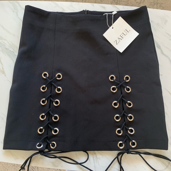 Zaful Dresses & Skirts - Tie up mini skirt